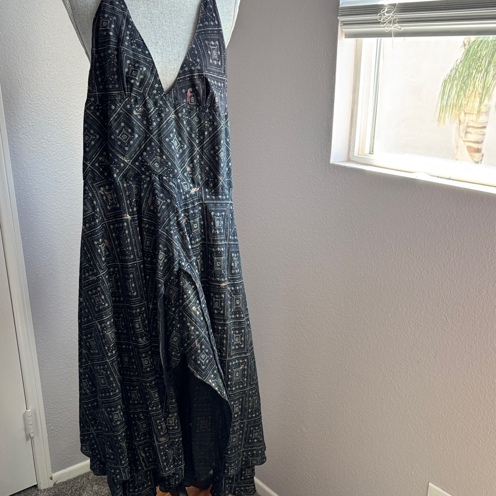 Chic Black Patterned High Low Dress